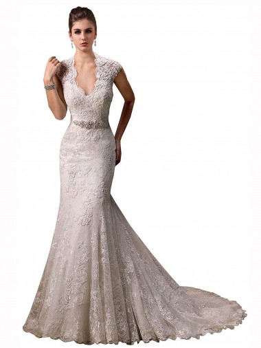 Halter V-Neck Mermaid Lace Wedding Dress with Keyhole Back Glasgow