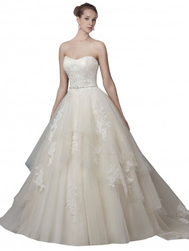 Strapless Ball Gown Tulle Wedding Dress with Lace Appliques Glasgow
