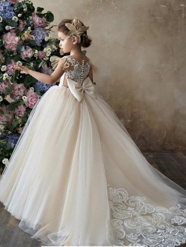 Champagne Ball Gown Sweetheart Chapel Train Sleeveless Flower Girl Dress Glasgow